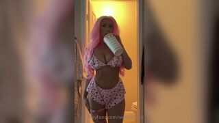 Wettmelons Pink Hair Sexy Girl Onlyfans Leaked Video