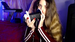 Luz ASMR 3DIO Ear Eating Video