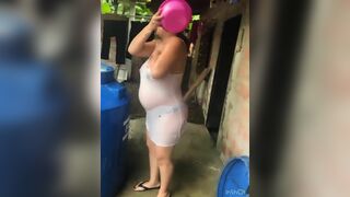 Diana Párraga Pregnant Wife Showering Outdoor Video