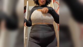 Black Milf Boob Drop Cam Video Leaked