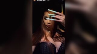 Cardi B Hot Dance