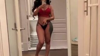 Cardi B Curvy Model Ready To Tease At Night Cam Video