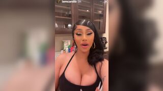 Cardi B Gorgeous Babe With Big Tits Singing A Song Cam Video