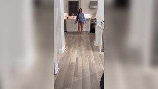 Cardi B Big Booty Babe Walking To Us And Exposes It Cam Video