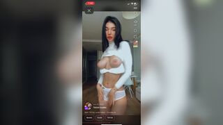 Gorgeous Babe Shows Her Booty While Wearing Lingerie TikTok Video