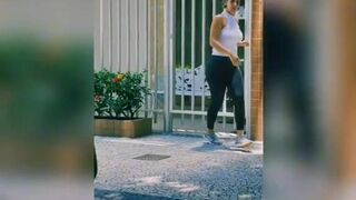 Lilika Teixeira Thick Milf Wearing Tight Jean Teasing TikTok Video