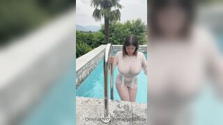 Madygiofficial Exposed Her Big Tits After Getting Wet Onlyfans Video