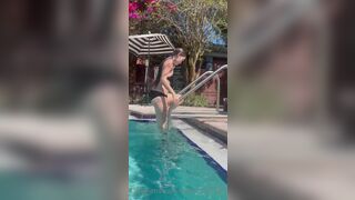 Rapunzel1333 Slut Get Out Of The Pool Wearing Bikini OnlyFans Video