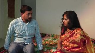 Amazing Bhabhi wearing saree sexy romance with brother-in-law
 Indian Video