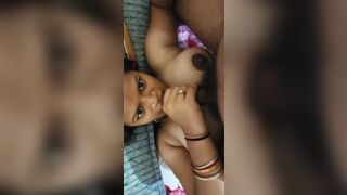 Sexy Blowjob Video Of Big Boobswali Desi Kamawali
 Indian Video