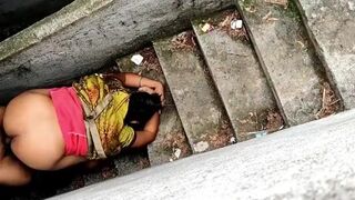 aunty doggystyle fucks cum on the ass on the stairs
 Indian Video