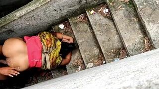 aunty doggystyle fucks cum on the ass on the stairs
 Indian Video