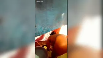 I secretly filmed the neighbor’s wife bathing naked
 Indian Video