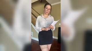 Daniellexxvv Horny Secretary Really Want Get Fuck by Her Boss Onlyfans Video