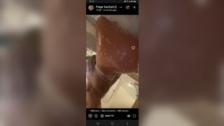 Amazing Paige VanZant Butthole Bath OnlyFans Livestream Leaked