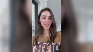 Itsnatalieroush Beatiful Sexy Brunatte Baby talk to Her Fans Onlyfans Video