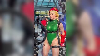 Jenna Lynn Meowri as Cammy White (Street Fighter)
[Reddit Video]