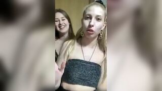 Gorgeous spanish young showing her boobs on periscope