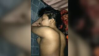 Indian girlfriend really enjoying doggy style sex
 Indian Video