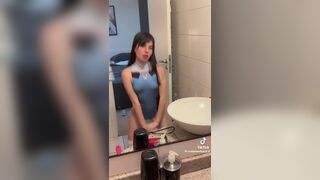 Crislainechan Teen Girl Sexy Dance While Wearing Coplay Tiktok Video